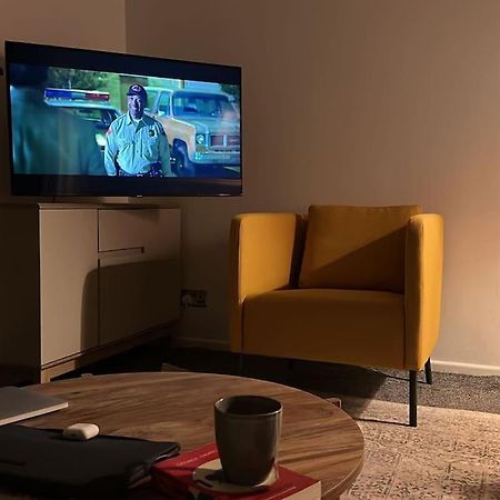 Revamped Holywood Town Centre House Apartment Bagian luar foto