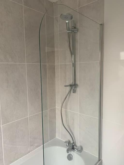 Revamped Holywood Town Centre House Apartment Bagian luar foto