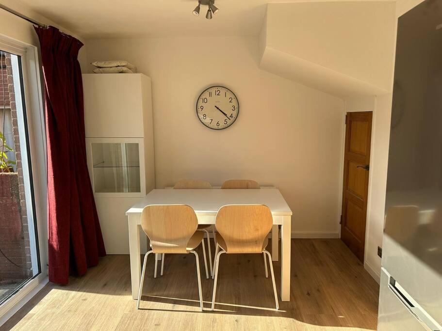 Revamped Holywood Town Centre House Apartment Bagian luar foto